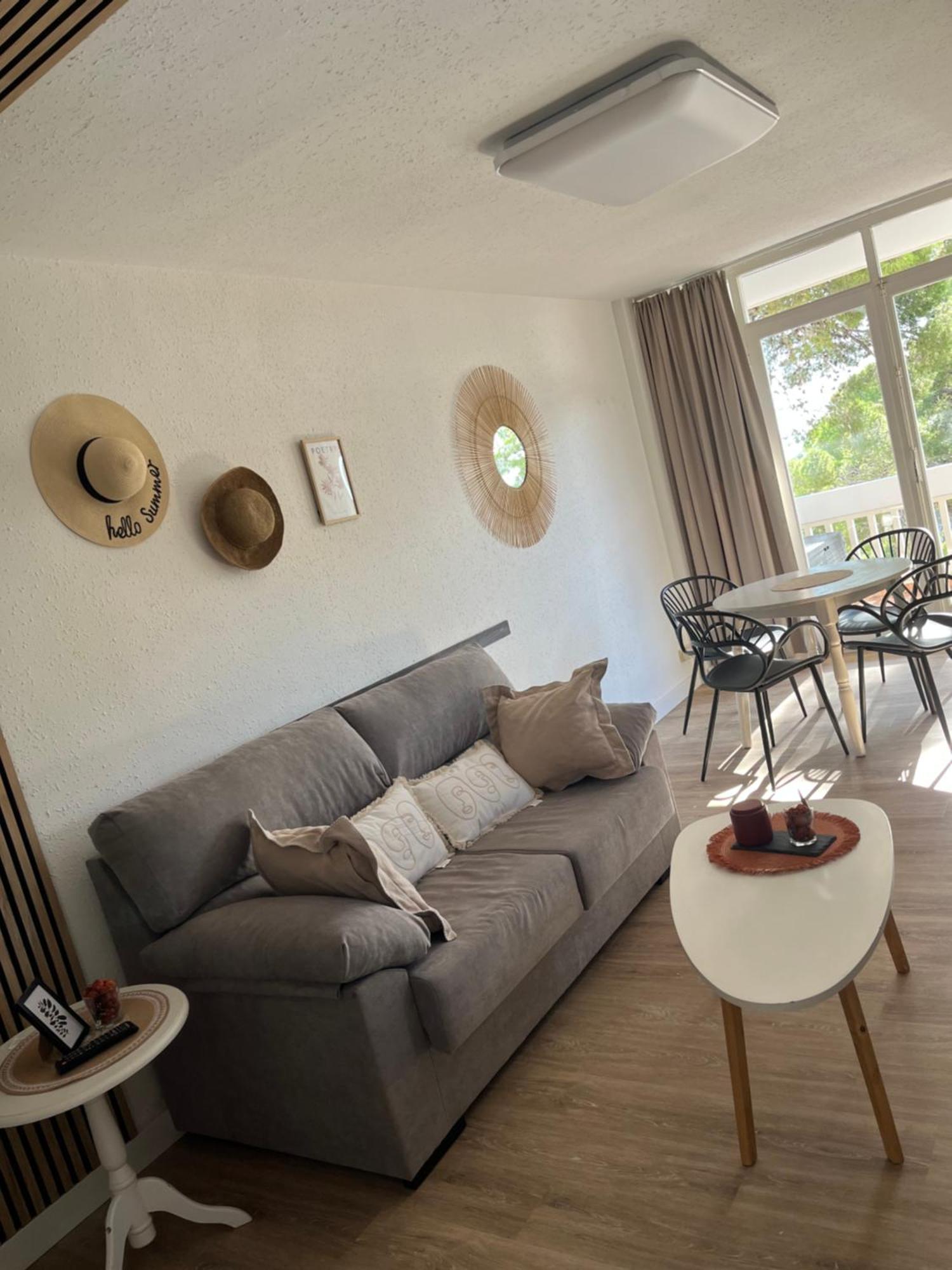 Appartement Vue Mer Avec Piscine Et Wifi Salou Luaran gambar