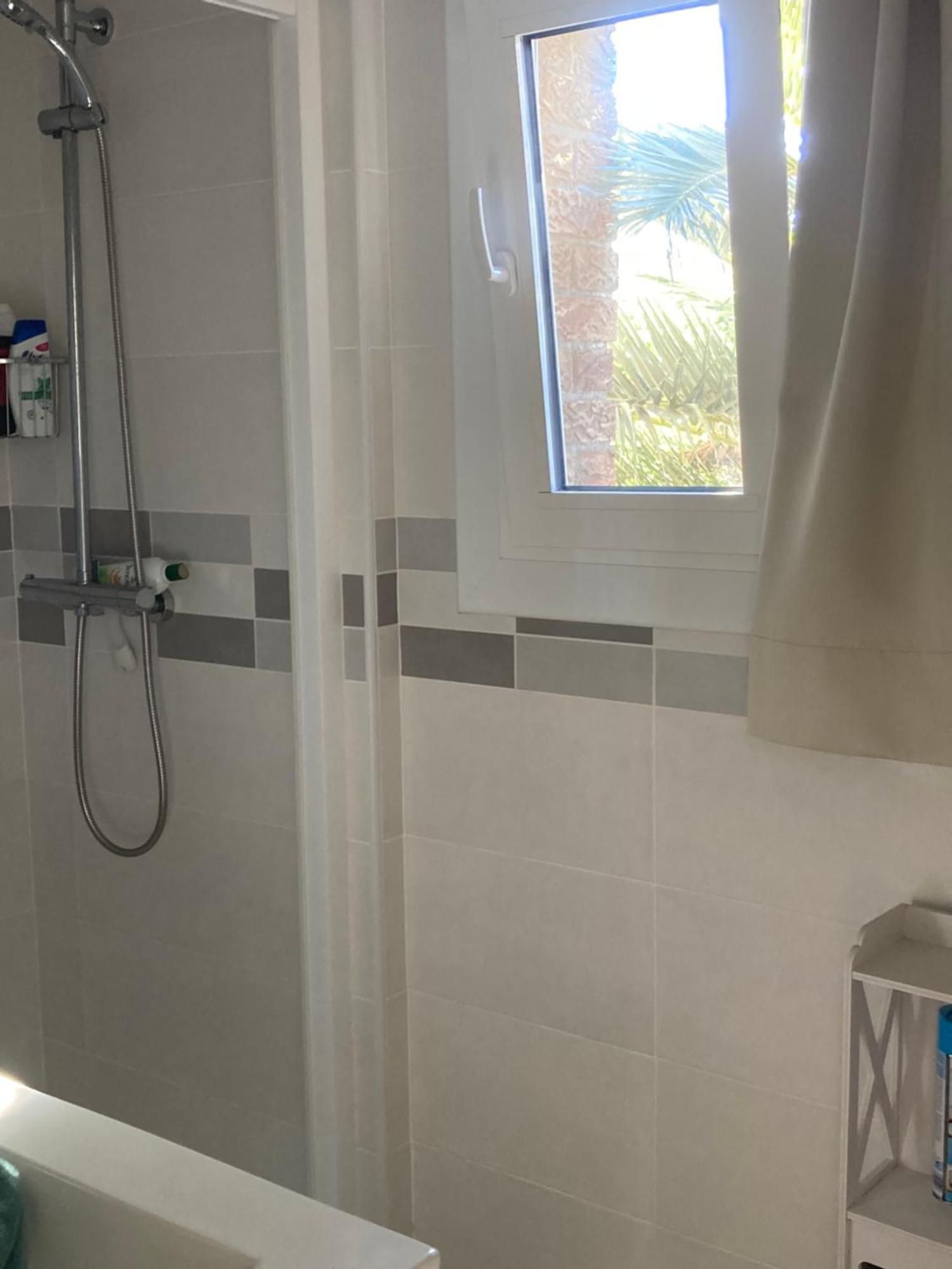 Appartement Vue Mer Avec Piscine Et Wifi Salou Luaran gambar